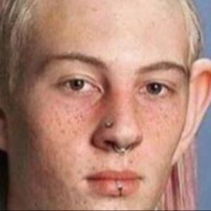 Meet your Posher, Ava